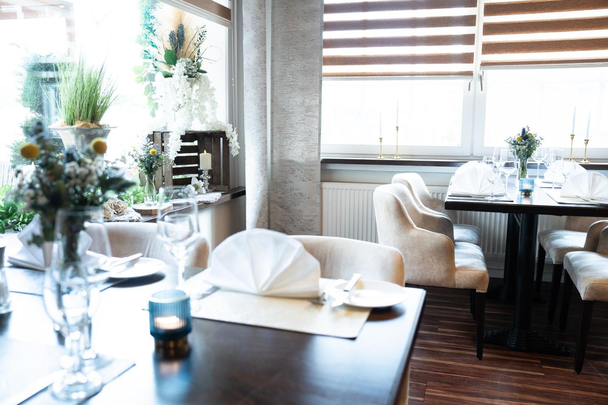 Hotel Zur Post New Style Garrel Exterior photo