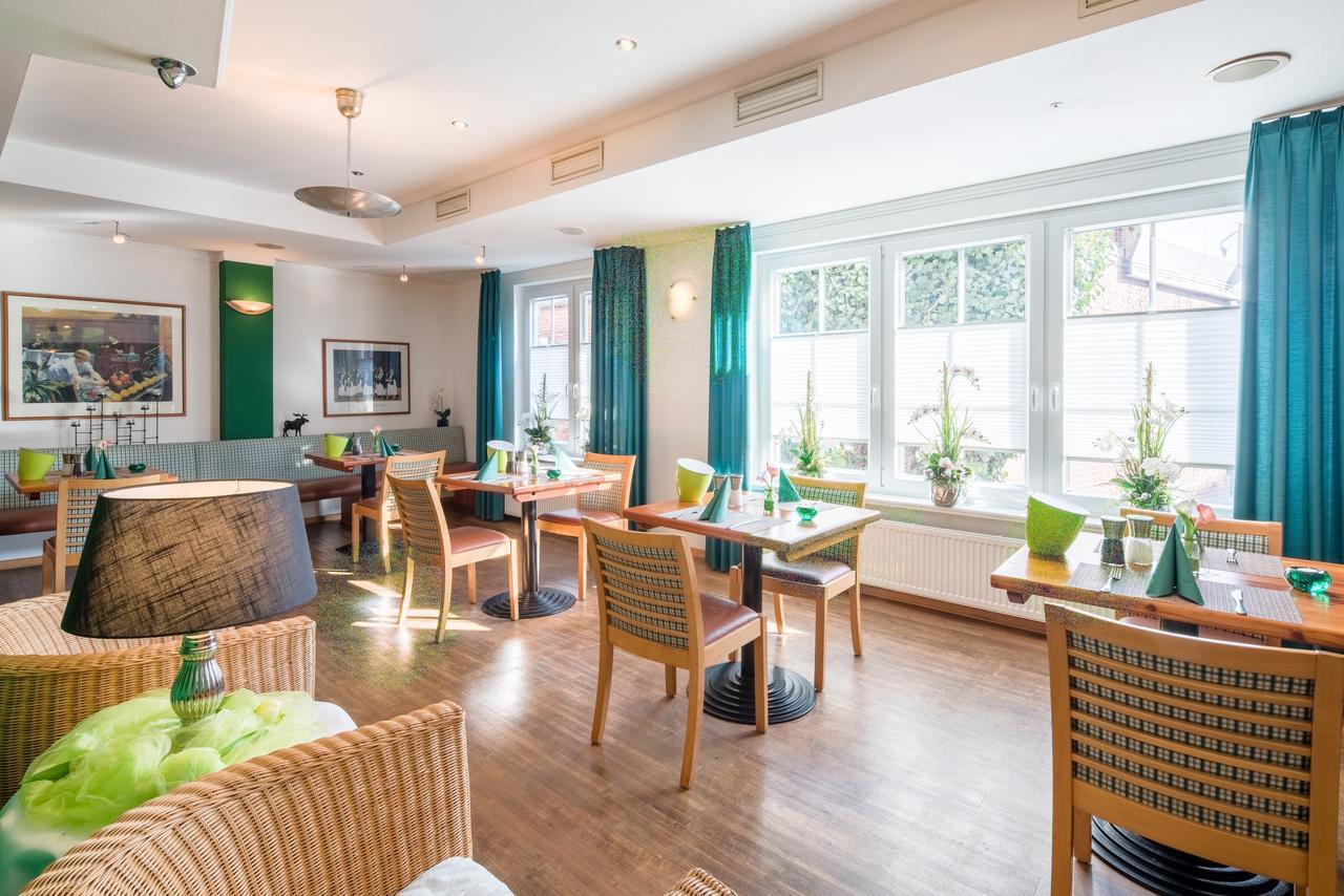 Hotel Zur Post New Style Garrel Exterior photo