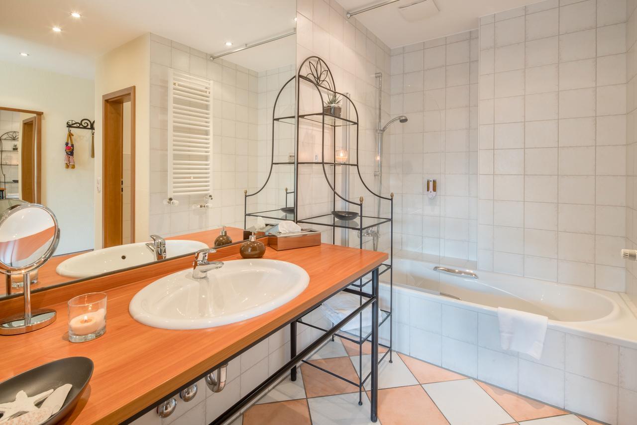 Hotel Zur Post New Style Garrel Exterior photo