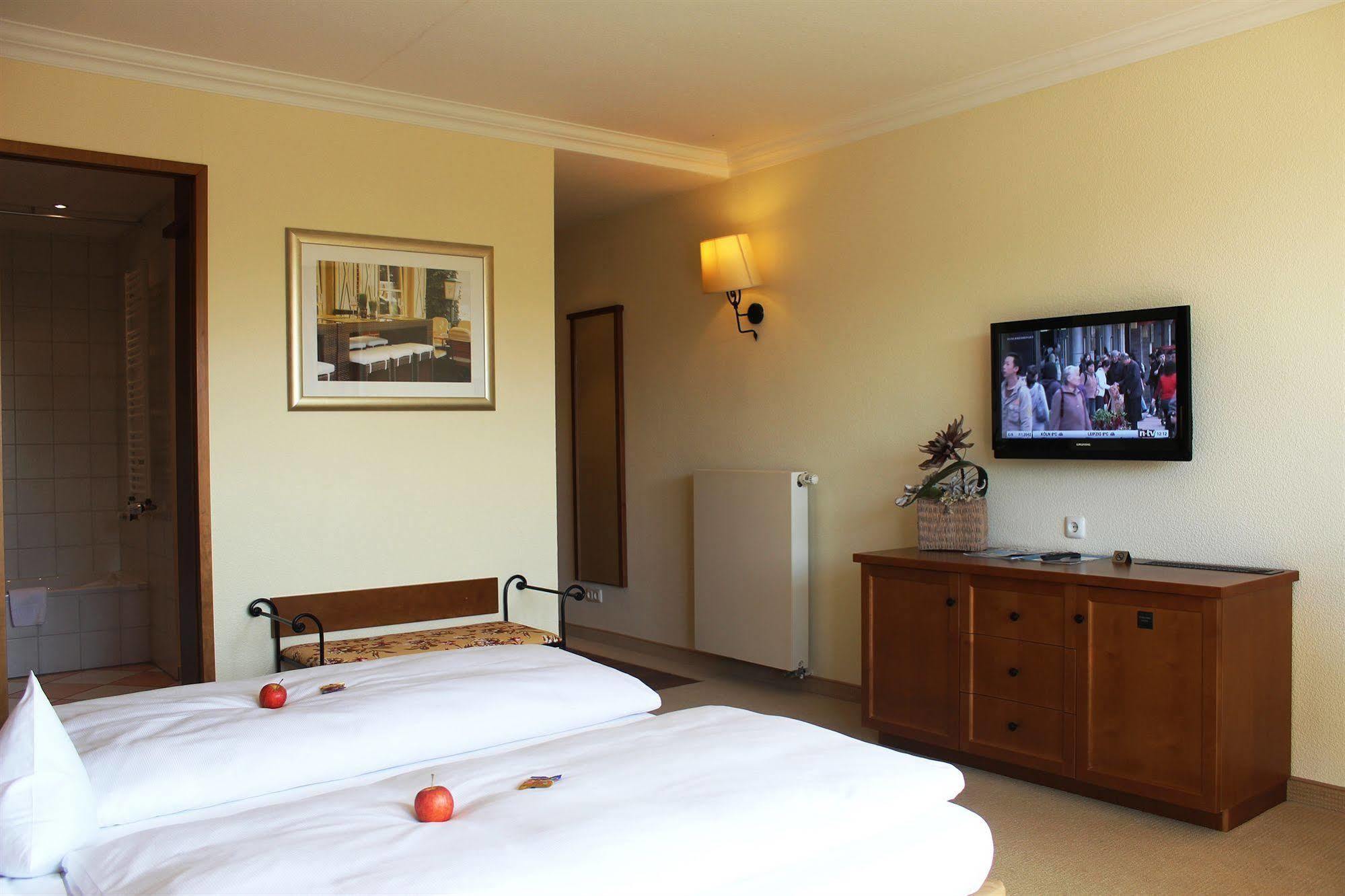 Hotel Zur Post New Style Garrel Exterior photo
