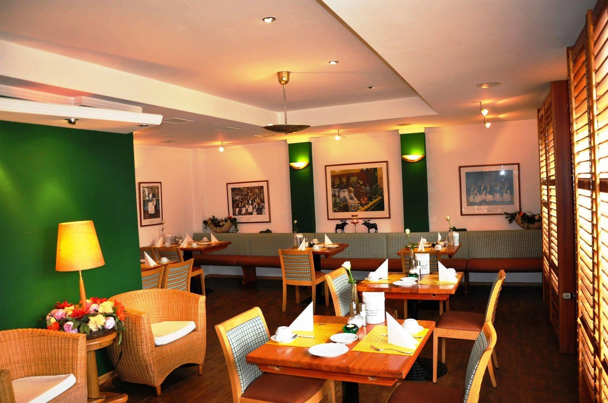 Hotel Zur Post New Style Garrel Exterior photo